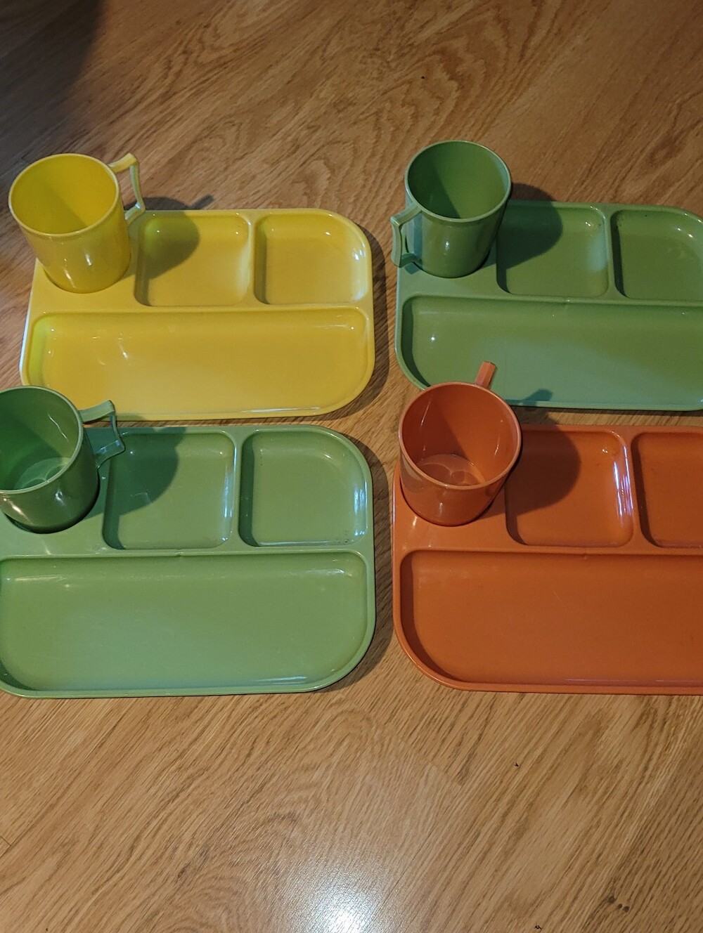 Vintage Colonial Set